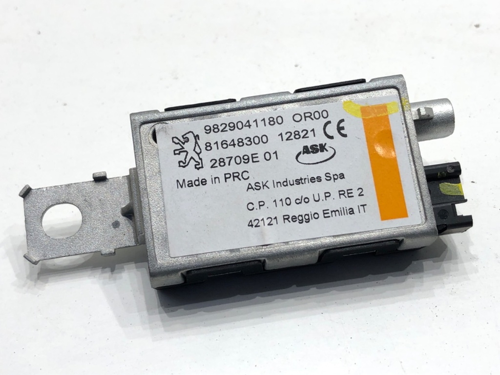 [STARK-878069] Amplificador de audio Peugeot 3008 SUV