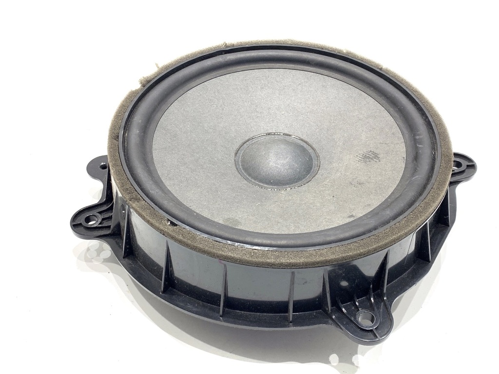 [STARK-880153] Altavoz TESLA MODEL Y
