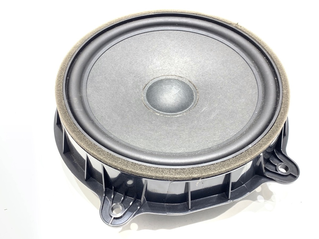[STARK-880154] Altavoz TESLA MODEL Y