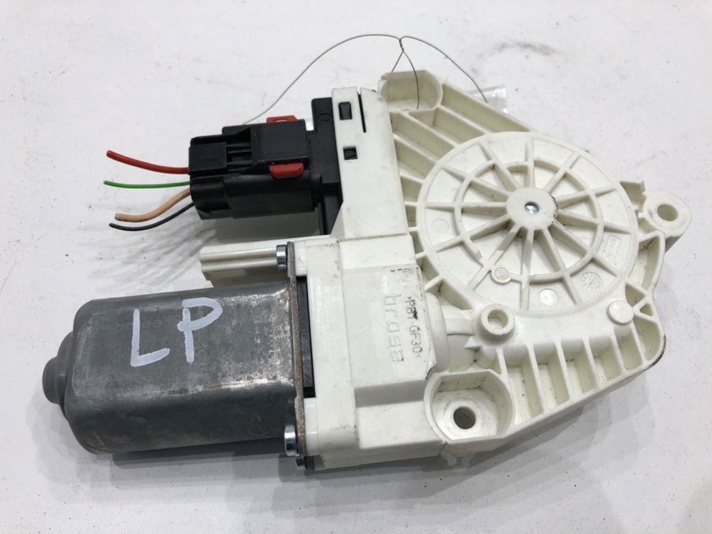 [STARK-880158] Motor elevalunas delantero izquierdo TESLA MODEL Y