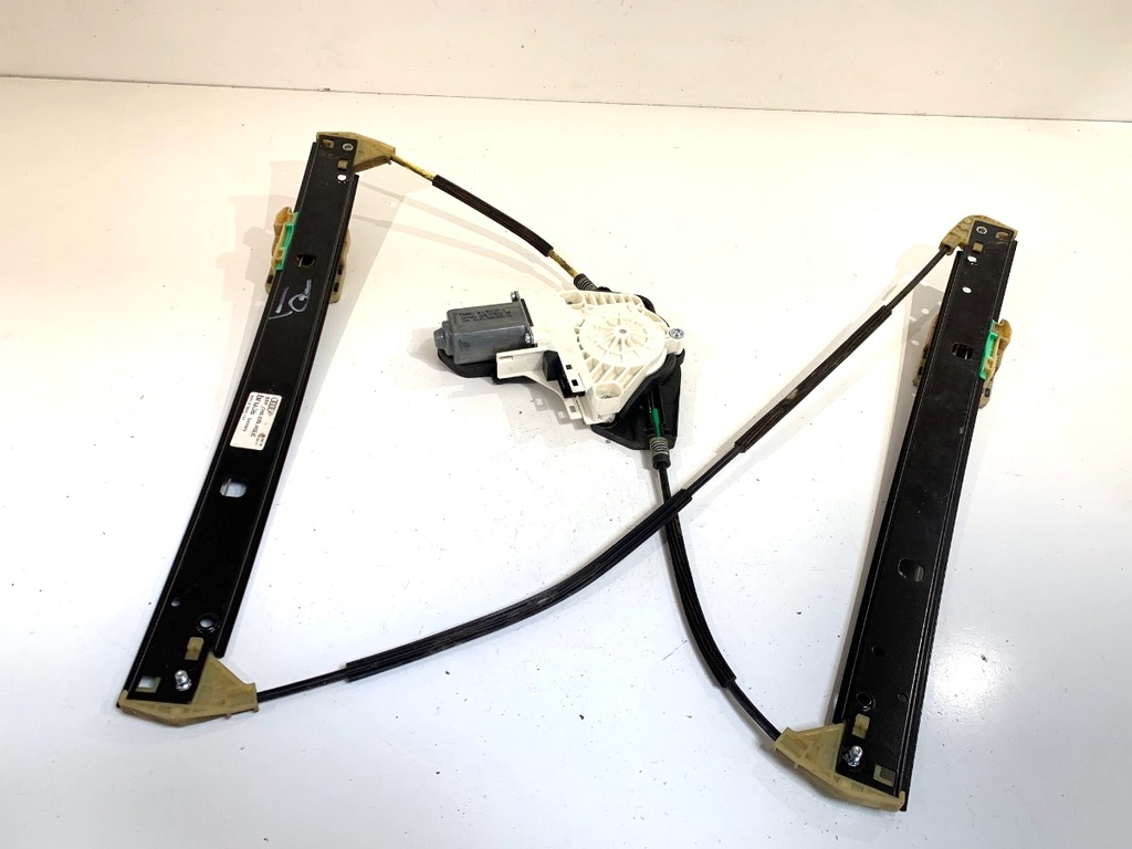 [STARK-892295] Elevalunas trasero derecho Audi A8 D4