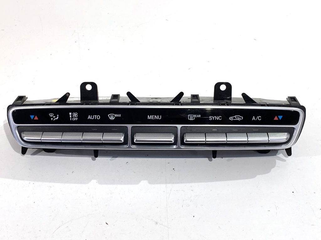 [STARK-893857] Panel de control de climatización Mercedes-Benz Clase C (W205)