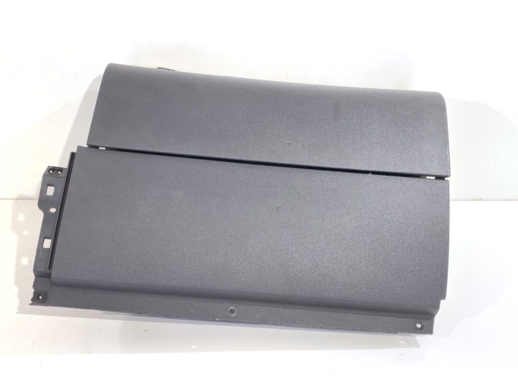 [STARK-904073] Guantera VW Touran (1T1, 1T2)