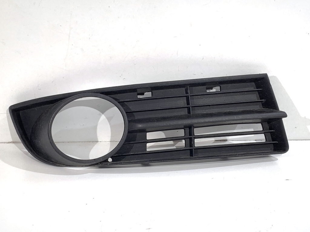 [STARK-904379] Rejilla de parachoques delantera derecha VW Touran (1T1, 1T2)