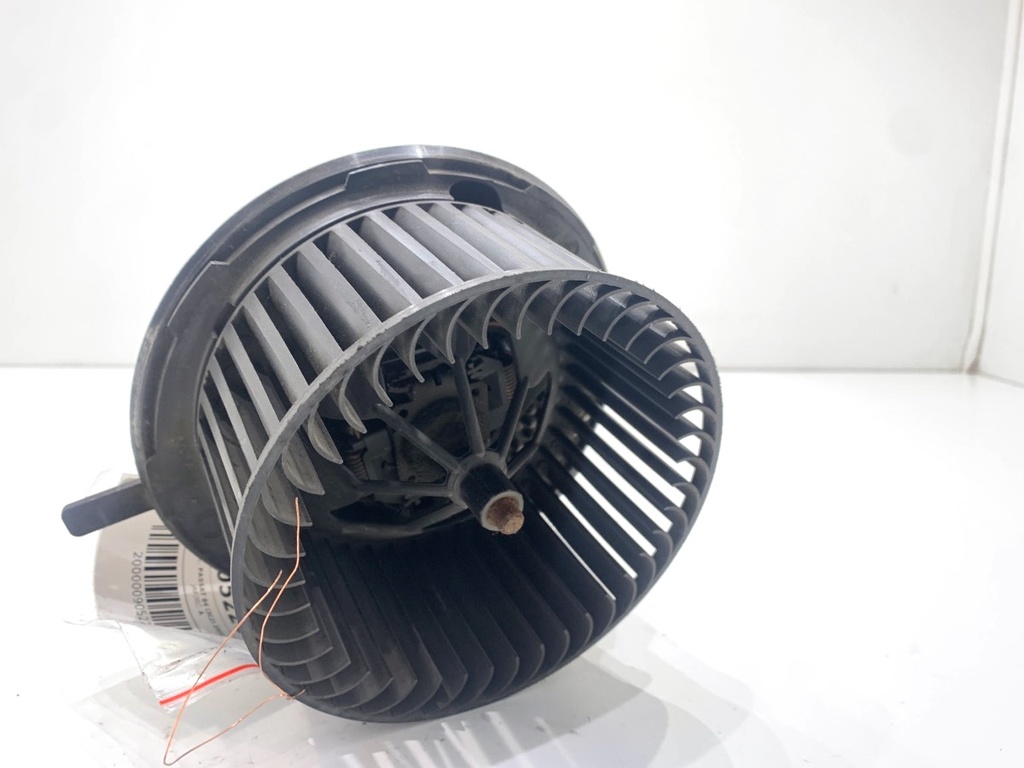 [STARK-905220] Ventilador de calefacción VW Passat B6 (3C2)