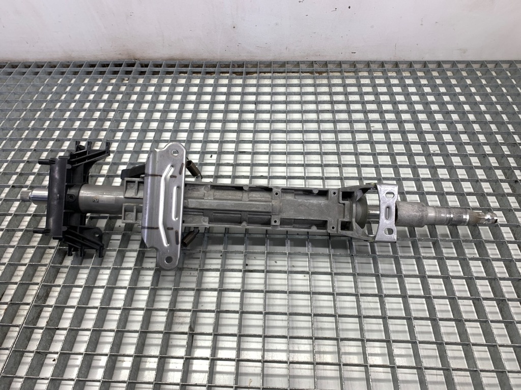[STARK-906118] Columna de dirección BMW Serie 3 Touring (G21, G81)