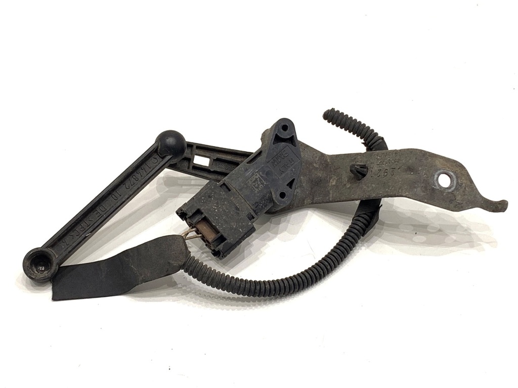 [STARK-906195] Sensor de nivel de xenón BMW Serie 3 Touring (G21, G81)