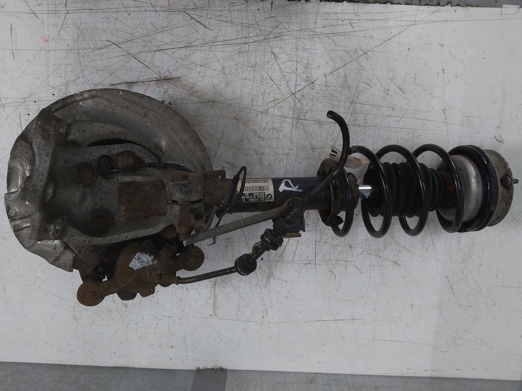 [MTD-529691] Cubo de rueda y amortiguador delantero derecho BMW Serie 1 E87