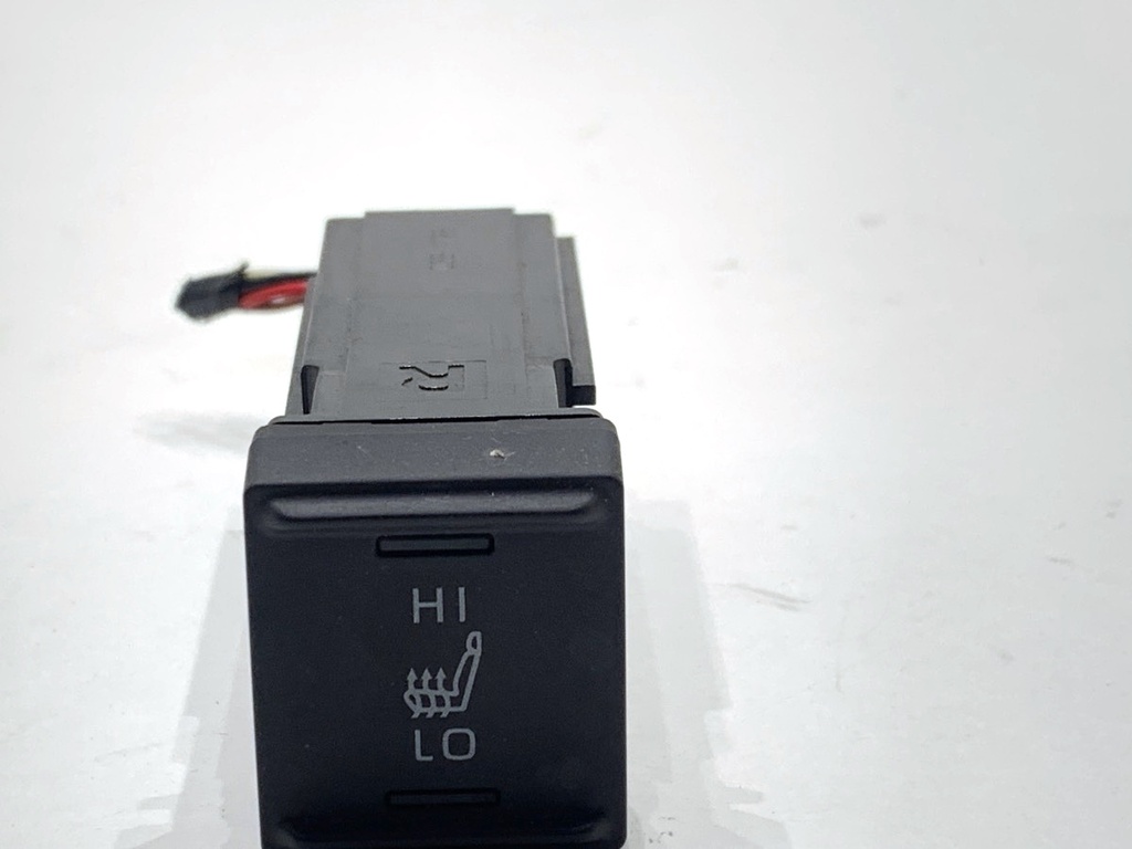 [STARK-907280] Interruptor de calefacción de asiento Toyota Yaris Cross 2020-2022