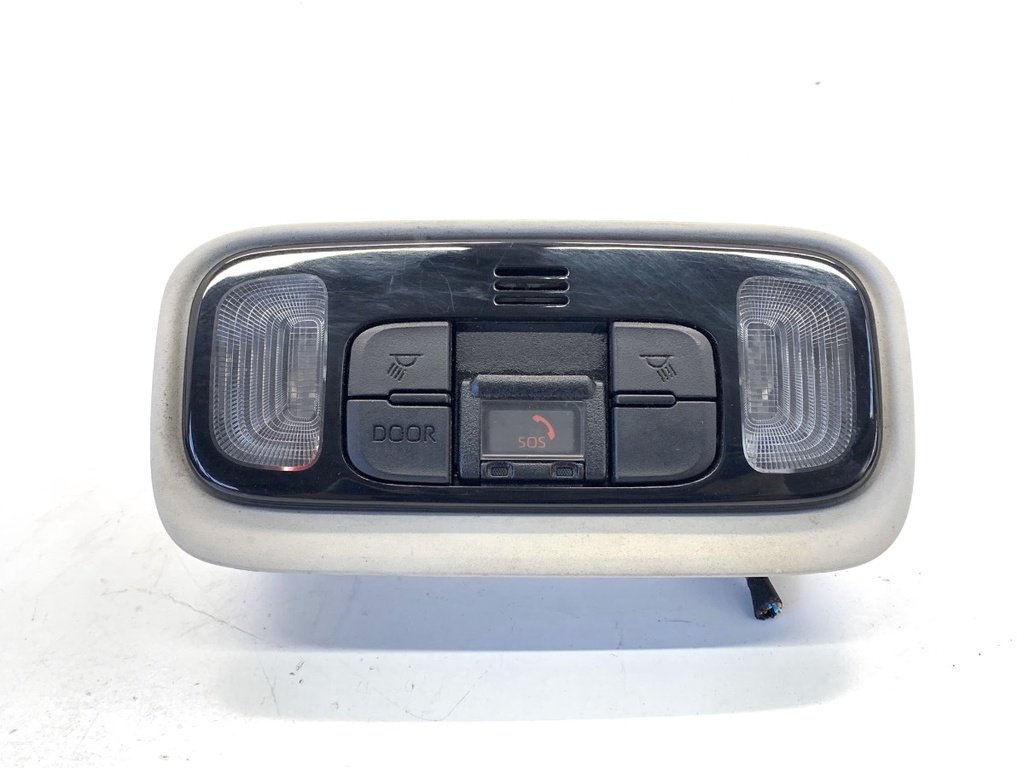 [STARK-907329] Luz de techo Toyota Yaris Cross (MXP_)