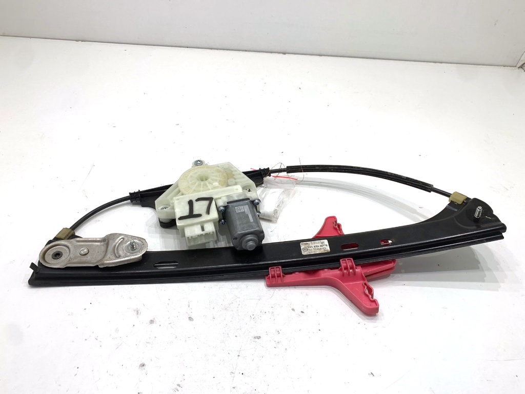 [STARK-907777] Elevalunas trasero izquierdo VW Passat B8