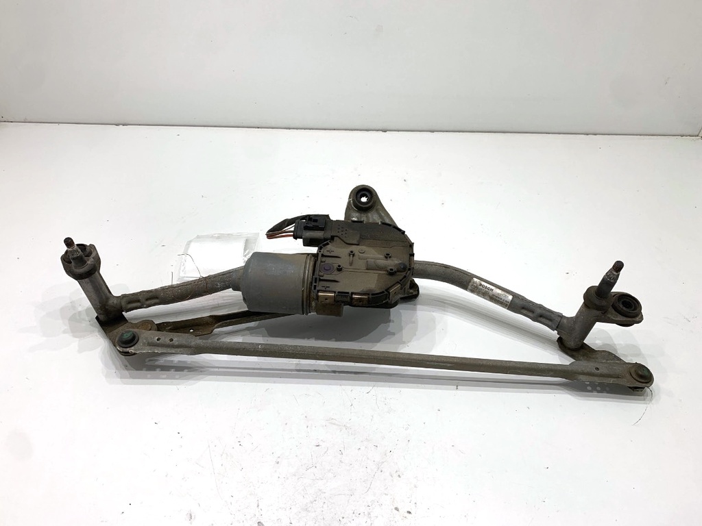 [STARK-907789] Mecanismo de limpiaparabrisas delantero VW Passat B8