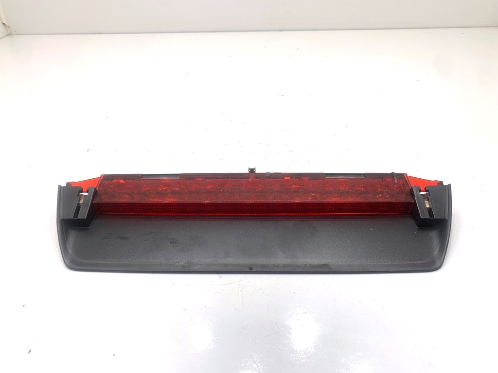 [STARK-907795] Luz de freno trasera VW Passat B8