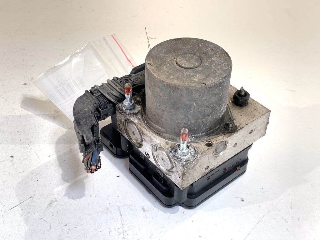 [STARK-886584] Bomba ABS Toyota Auris (_E18_) 1.3 (NRE180_) 73 kW 2012-2018