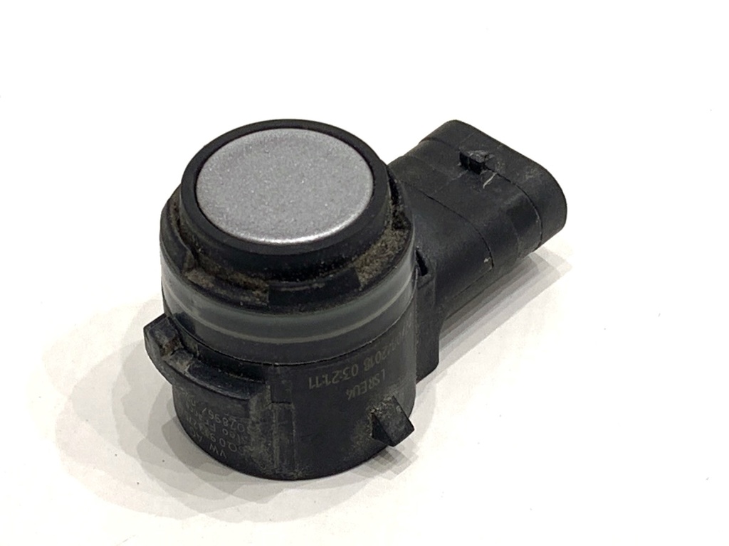 [STARK-907862] Sensor de aparcamiento VW Passat B8