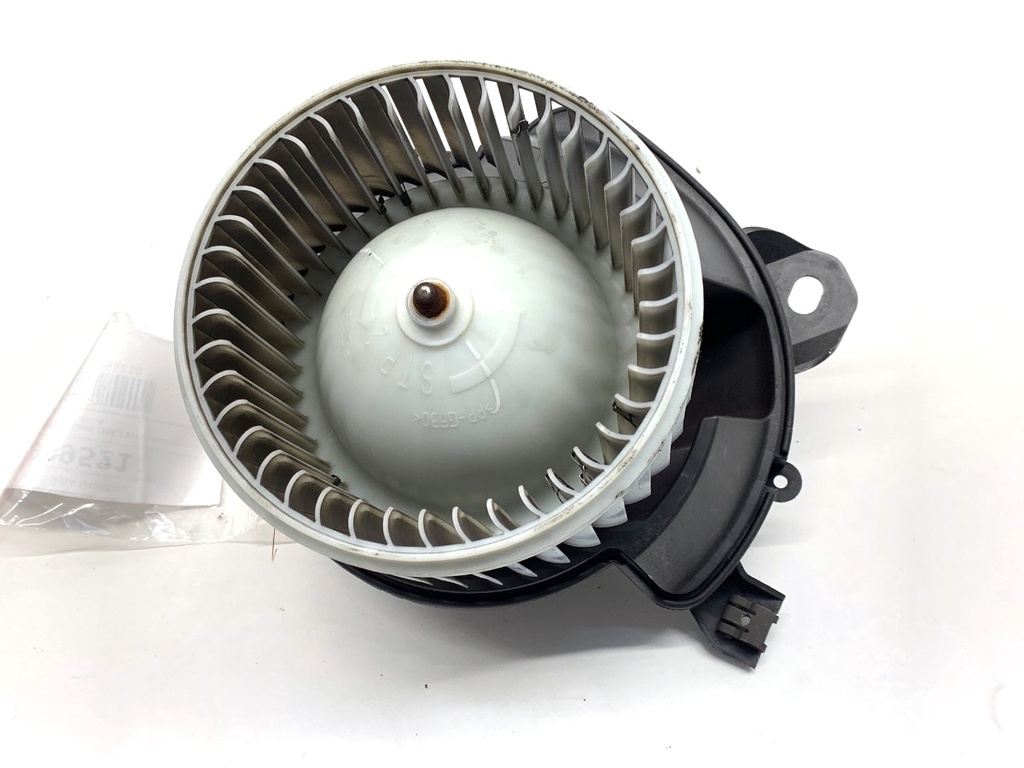 [STARK-909521] Ventilador de calefacción FIAT TIPO sedan (356_)