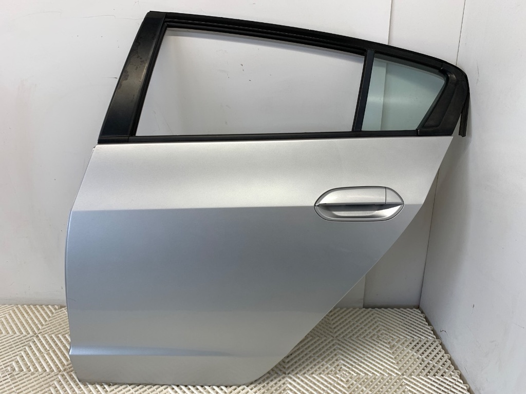 [STARK-895881] Puerta trasera izquierda Honda Insight (ZE) 2009-2022