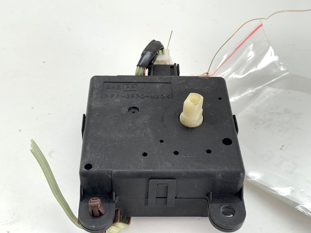 [STARK-911783] Radiador de calefacción Nissan Qashqai J10