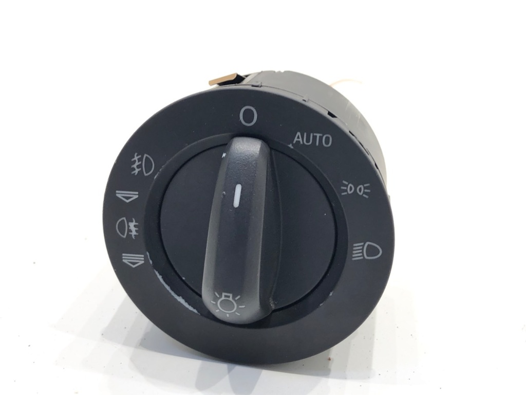 [STARK-912747] Mando de luces Audi Q7 (4LB)