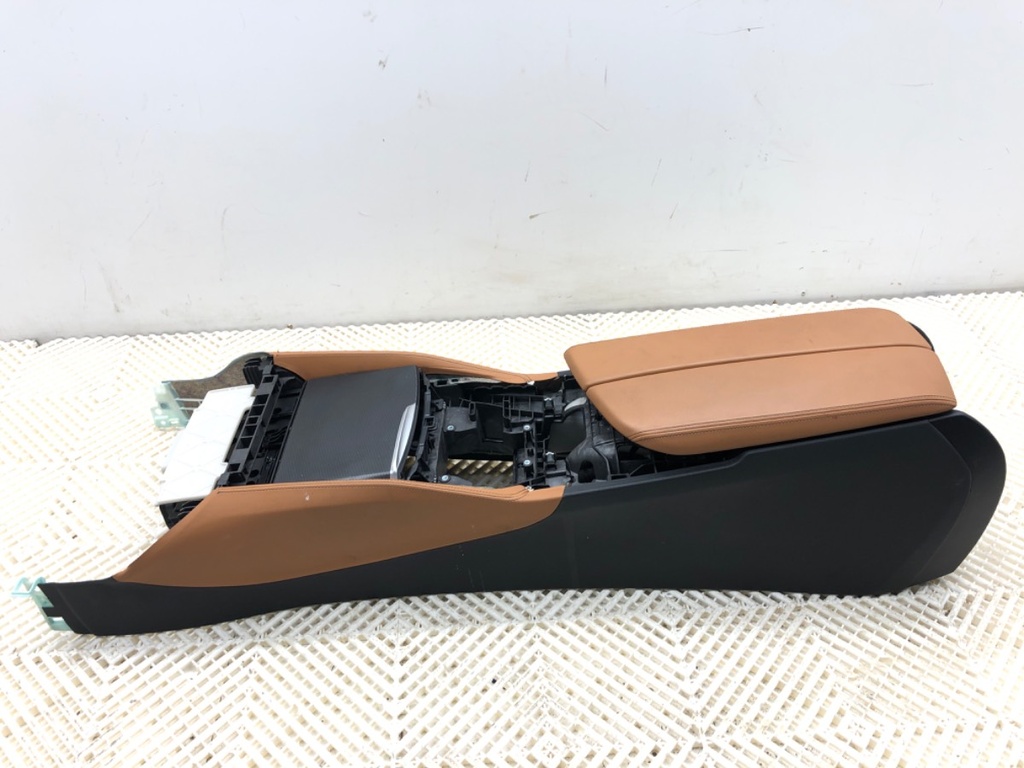 [STARK-846760] Túnel central BMW Serie 5 (G30, F90) 2016-2022