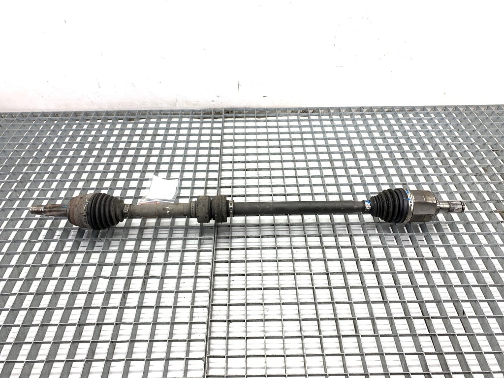 [STARK-848240] Palier derecho delantero HYUNDAI i30 (PDE, PD, PDEN) 2016-2022