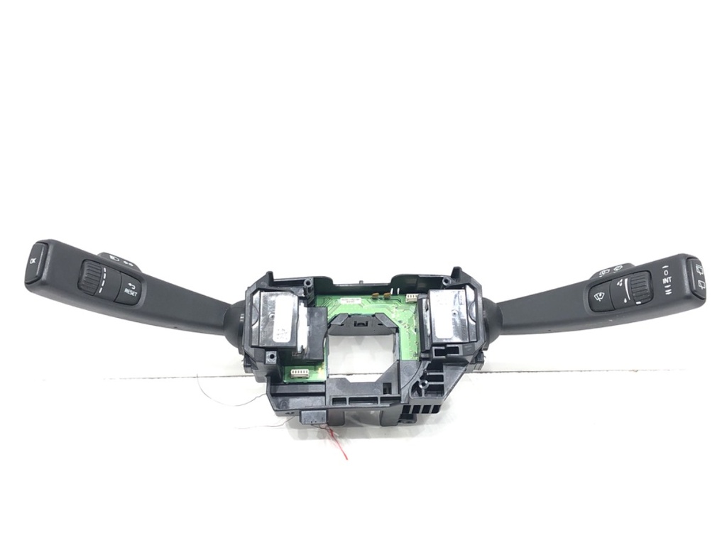 [STARK-668985] Mando de luces Volvo XC60 I (156)