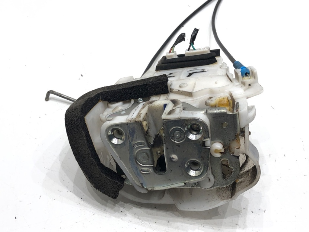 [STARK-671068] Cerradura de puerta delantera izquierda Subaru Outback