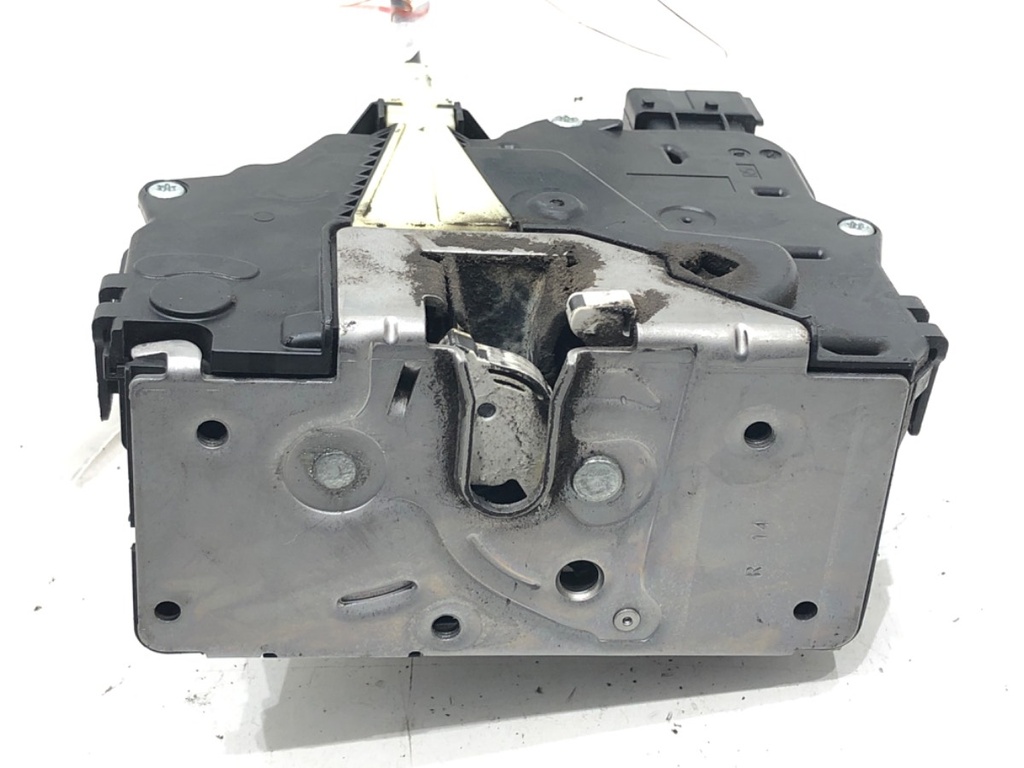 [STARK-673334] Cerradura de puerta delantera derecha Opel Corsa E