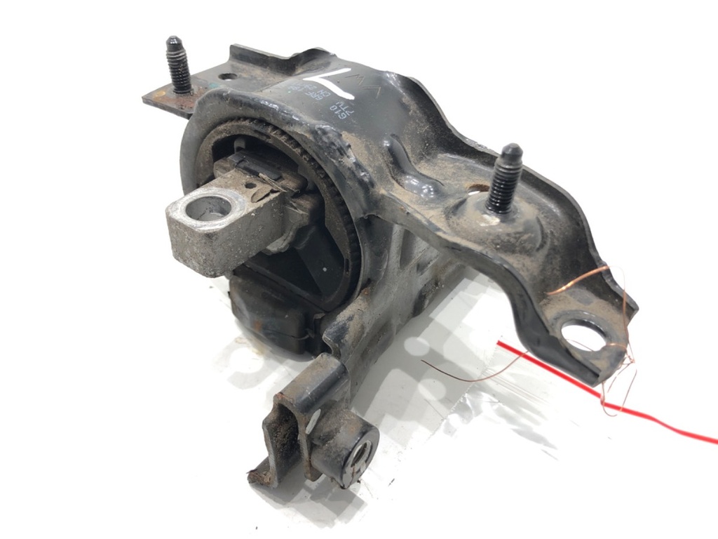 [STARK-675427] Soporte de motor izquierdo Skoda Rapid