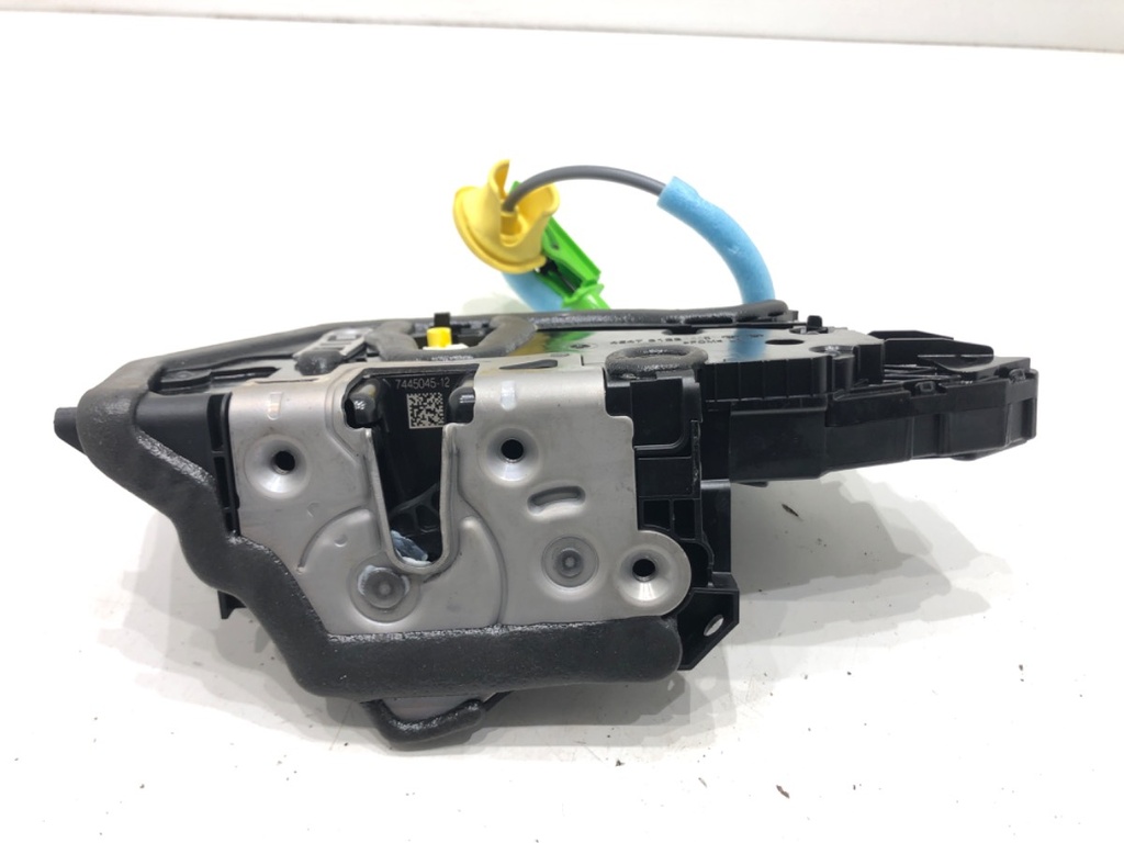 [STARK-681908] Cerradura de puerta trasera izquierda BMW X1 (U11)