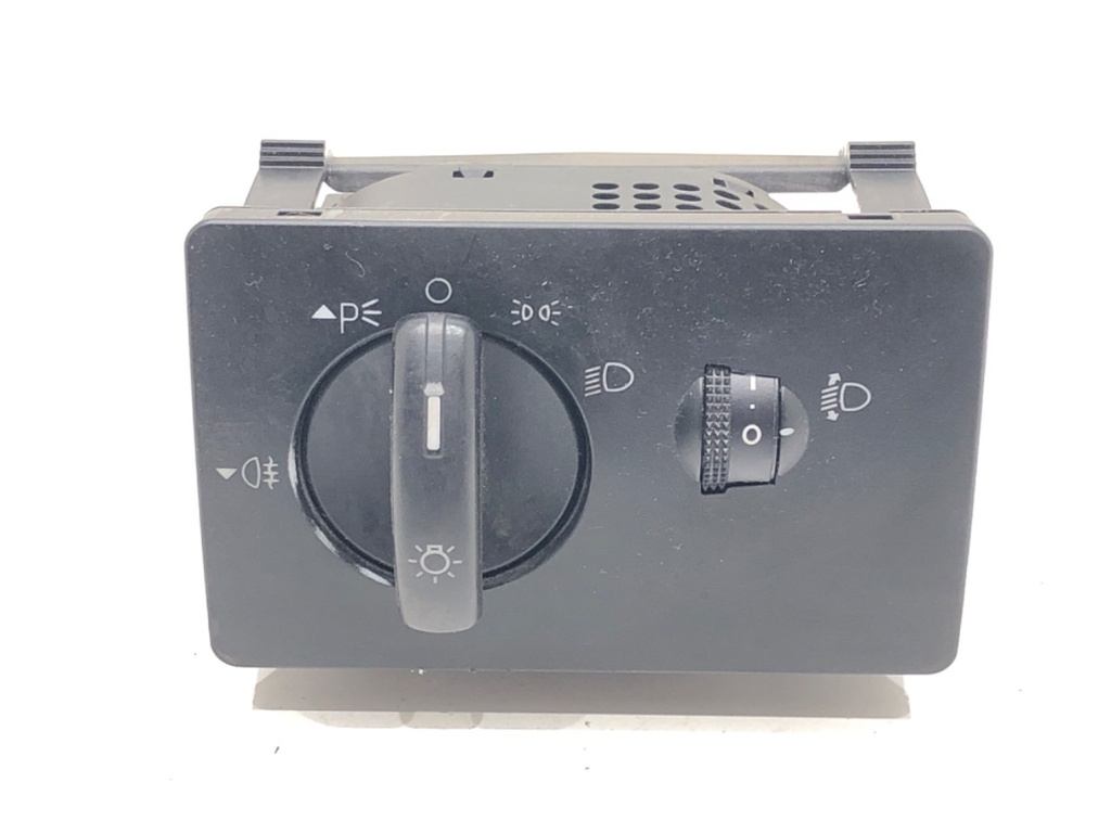 [STARK-682731] Mando de luces Ford Focus II Turnier