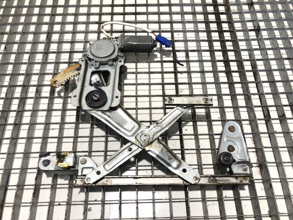 [STARK-684997] Elevalunas trasero derecho Subaru Forester (SF_)