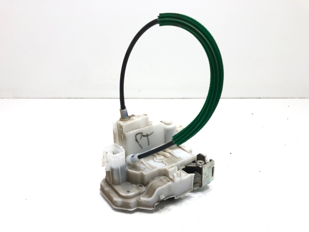 [STARK-685881] Cerradura de puerta trasera derecha Fiat Tipo sedan (356_)