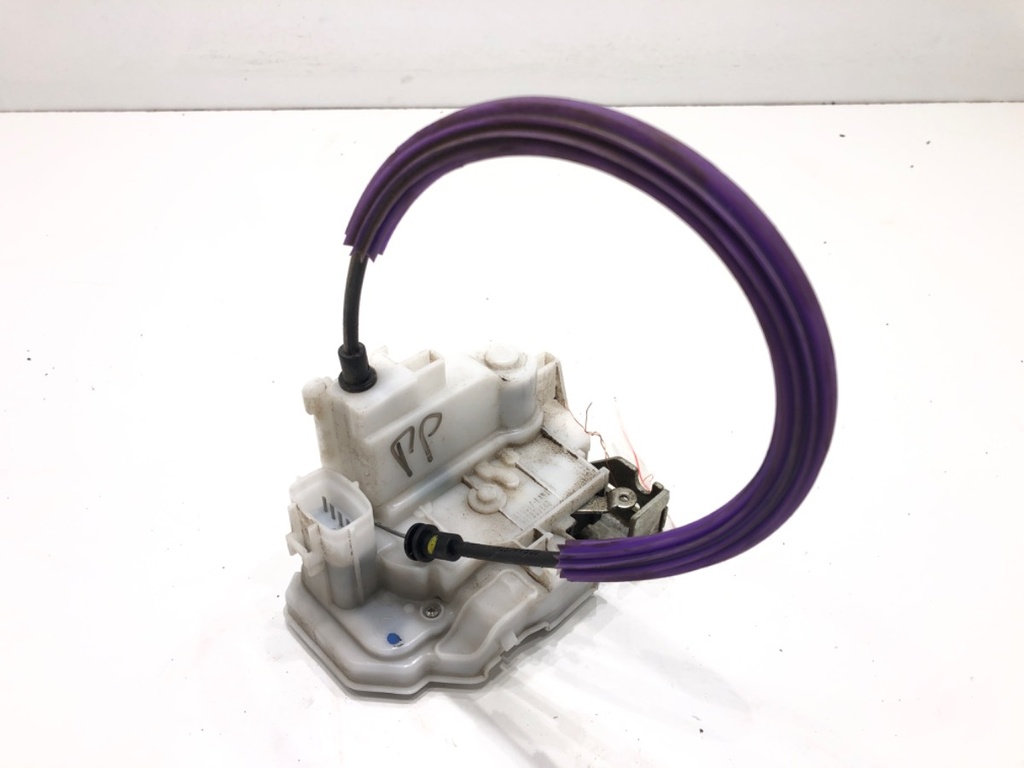 [STARK-685883] Cerradura de puerta delantera derecha Fiat Tipo sedan (356_)