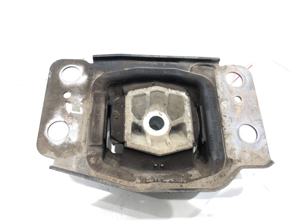 [STARK-687913] Soporte de motor izquierdo Ford Mondeo IV