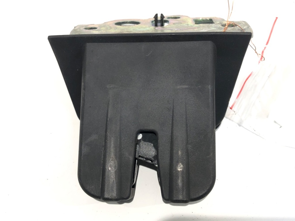 [STARK-688703] Cerradura de portón trasero Audi Q5 (8RB)