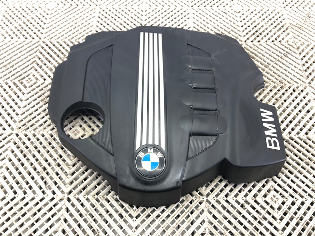 [STARK-690633] Tapa de motor BMW X1 (E84)