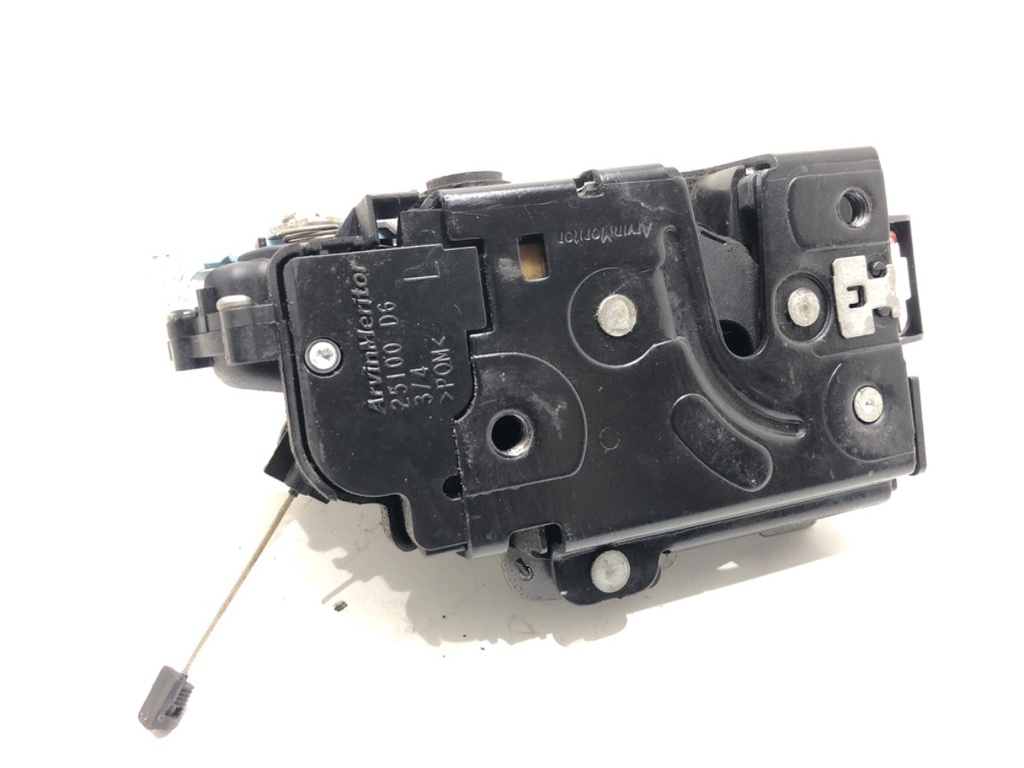 [STARK-694568] Cerradura de puerta trasera izquierda SKODA OCTAVIA II