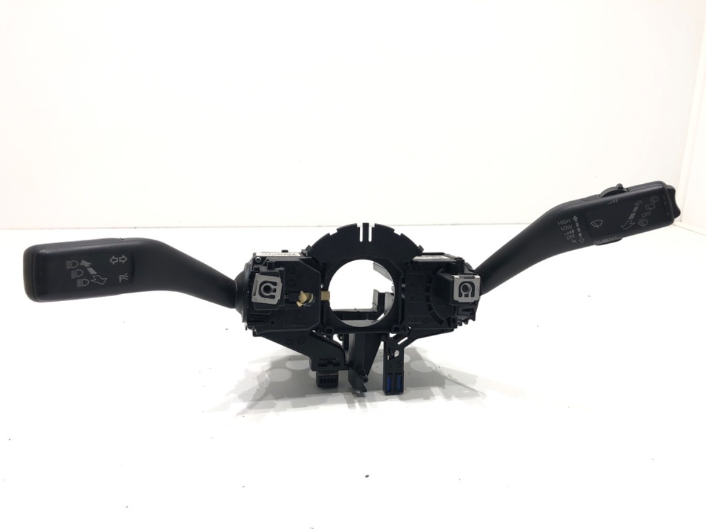 [STARK-694586] Mando de luces combinado SKODA OCTAVIA II