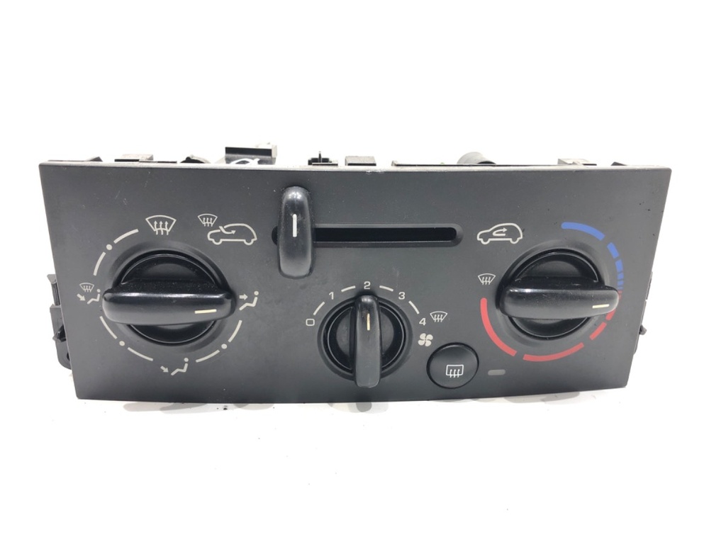 [STARK-694838] Panel de control de climatización Peugeot 207