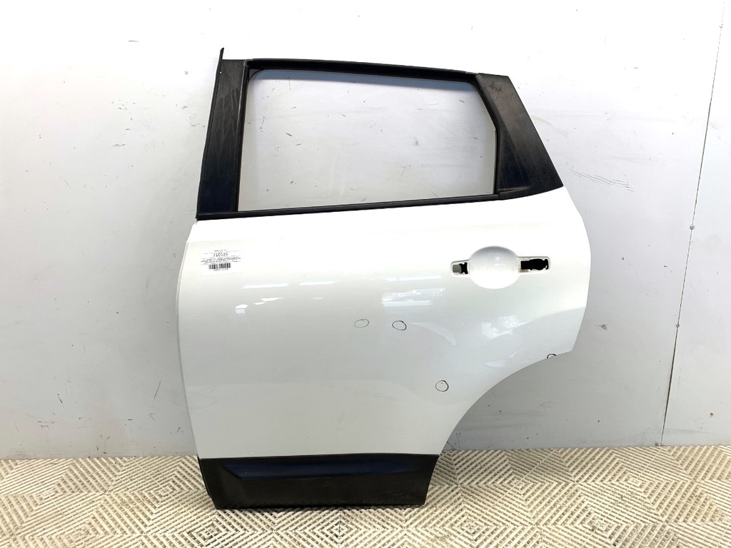[STARK-710124] Puerta trasera izquierda Nissan Qashqai / Qashqai +2 I (J10, NJ10, JJ10E) 2006-2014