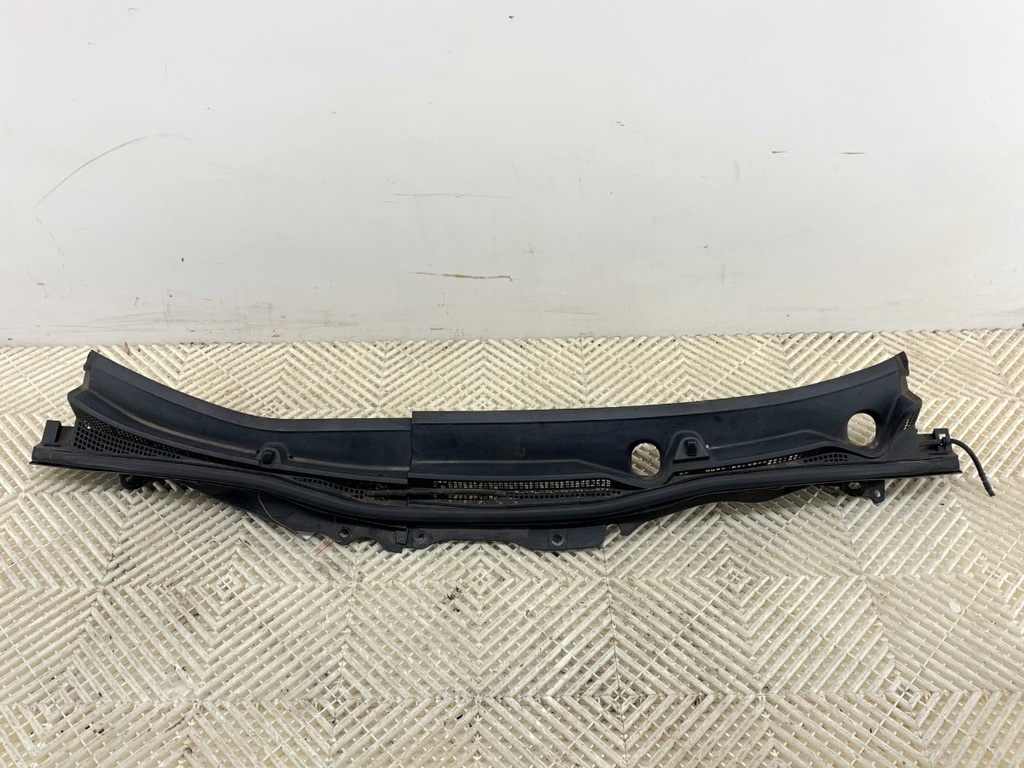 [STARK-695689] Subchasis Mazda 2
