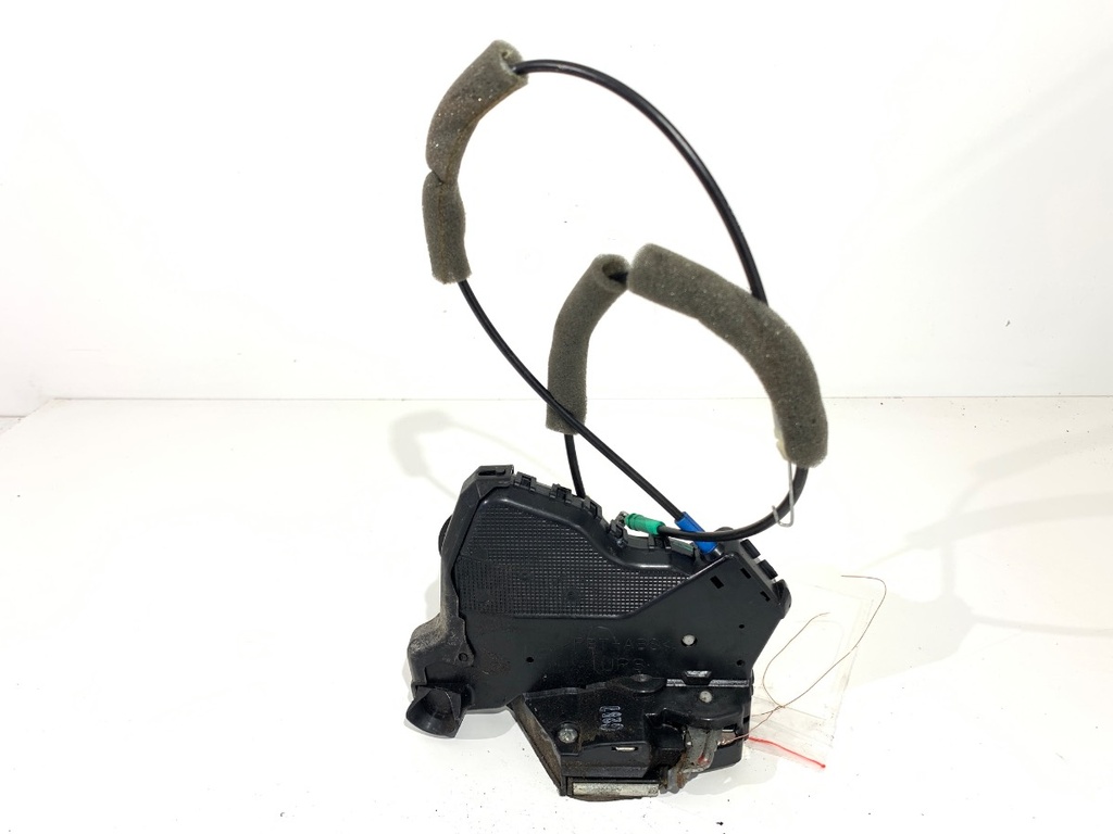 [STARK-697868] Cerradura de puerta delantera derecha Toyota Corolla Verso