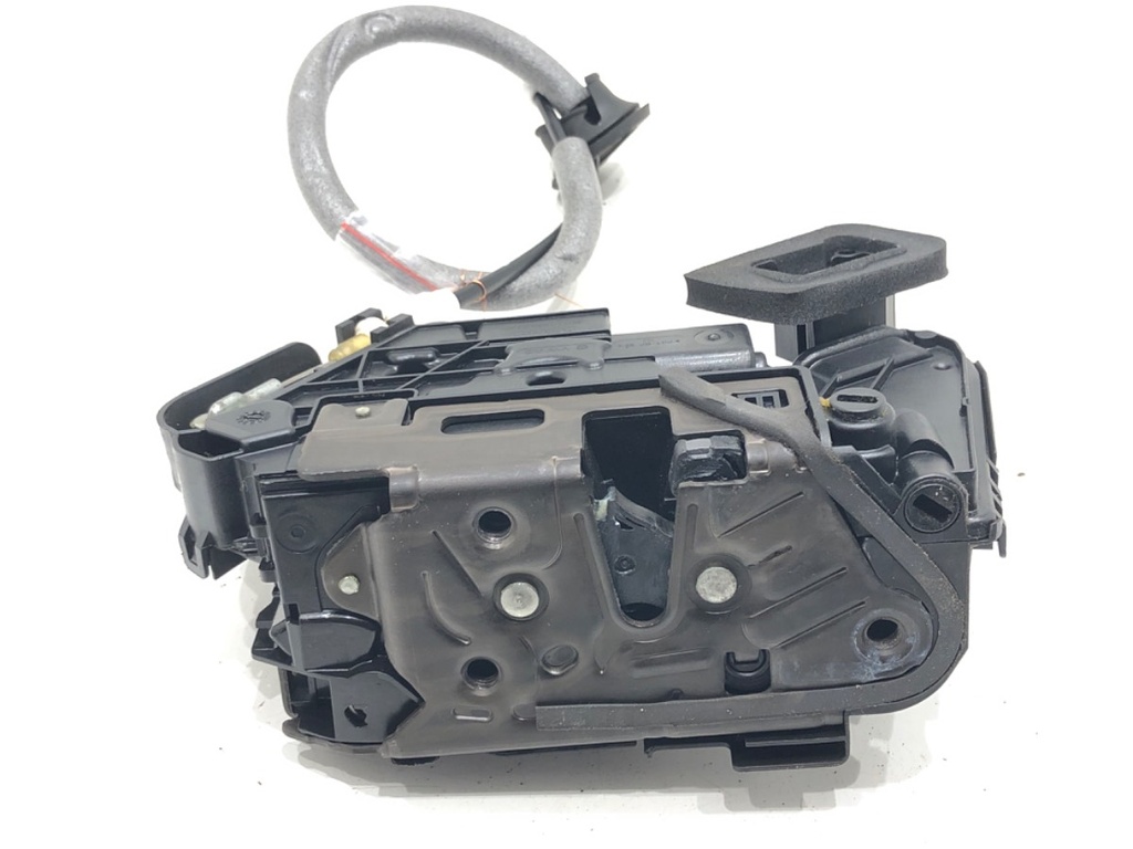 [STARK-698214] Cerradura de puerta trasera derecha Skoda Kodiaq (NS7, NV7, NS6)