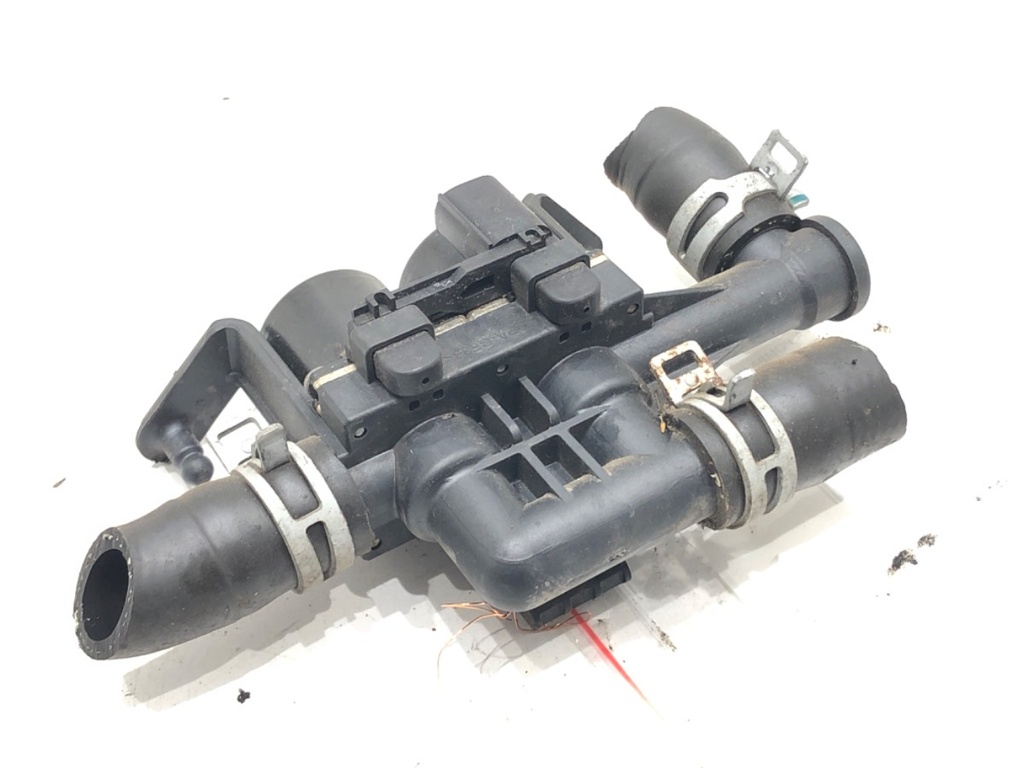 [STARK-701195] Bomba de agua adicional BMW 5 Touring (F11)