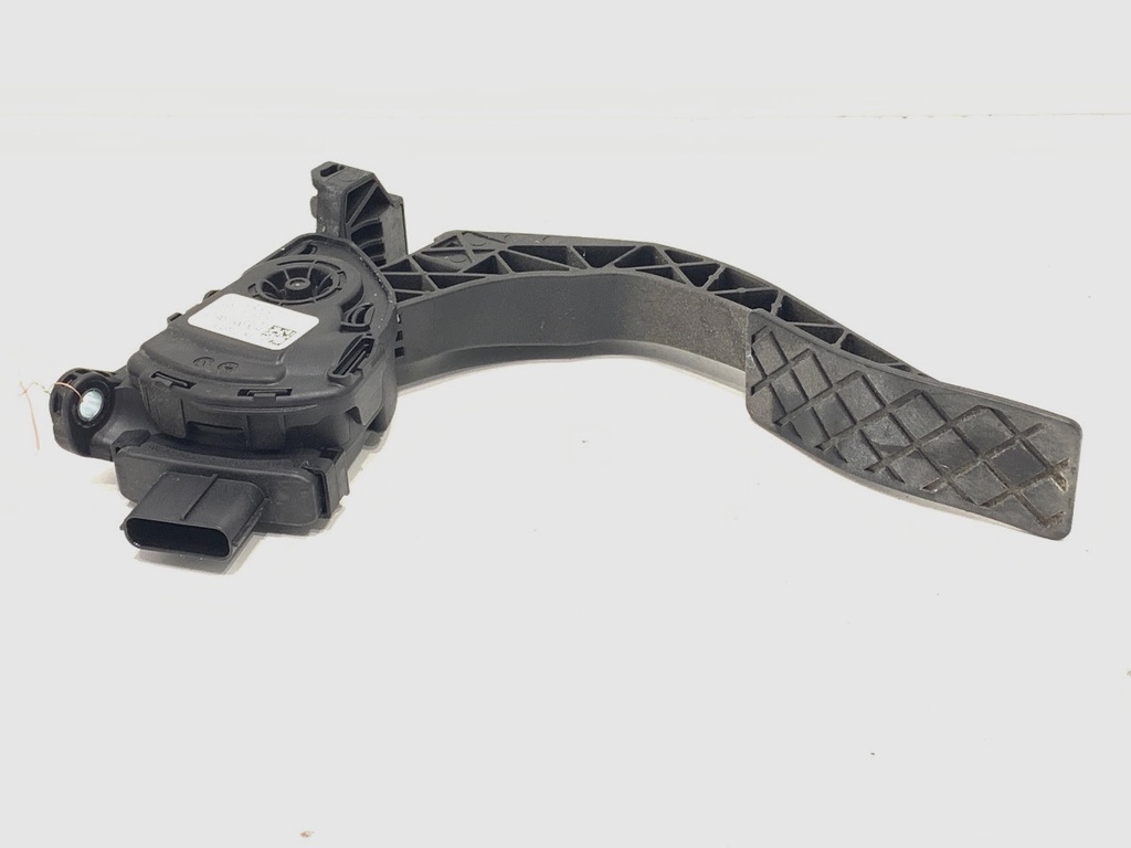 [STARK-704144] Pedal de acelerador Audi A6 C7