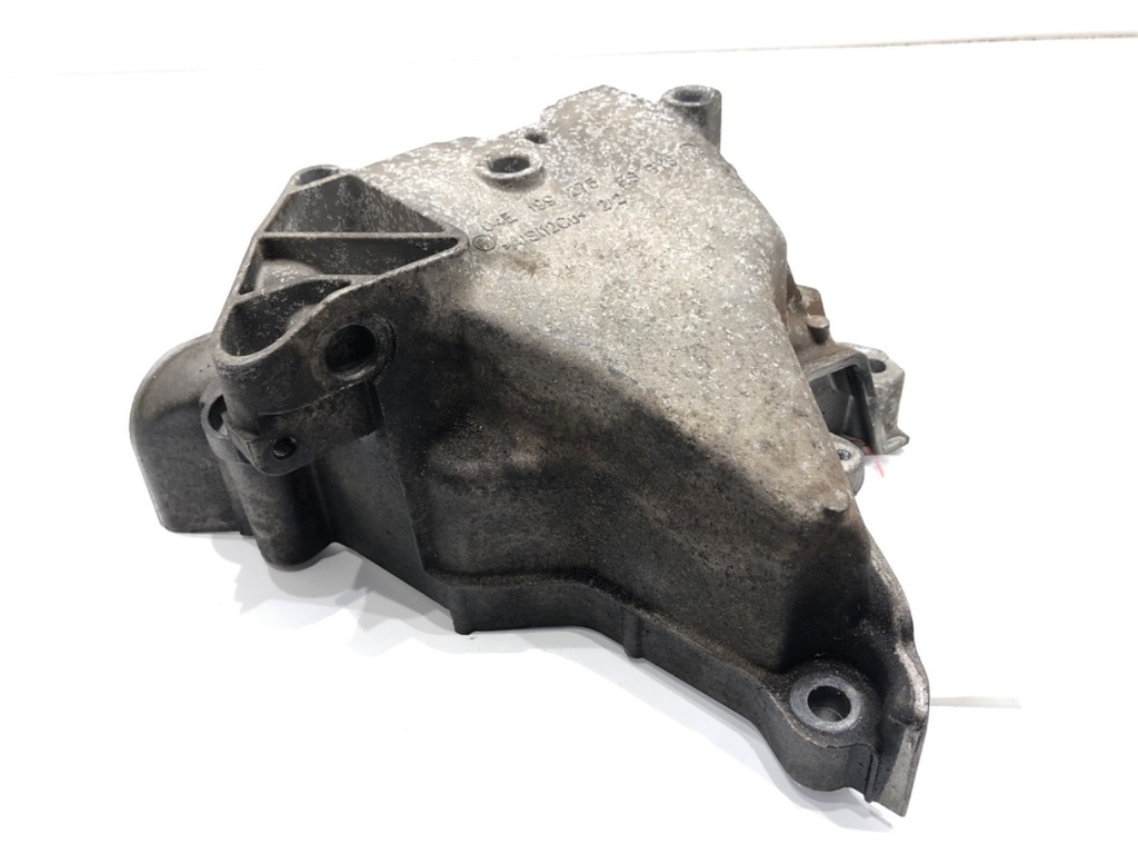 [STARK-707018] Soporte de motor VW Golf VII