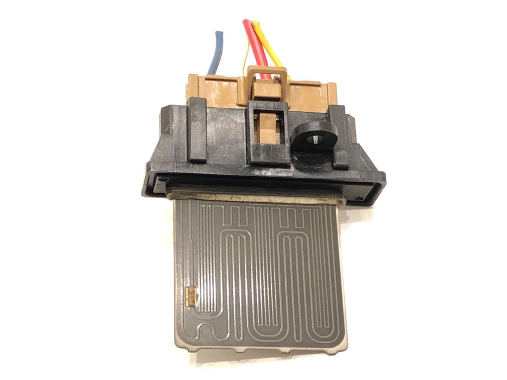 [STARK-710107] Resistencia de ventilador Nissan Qashqai (J10)