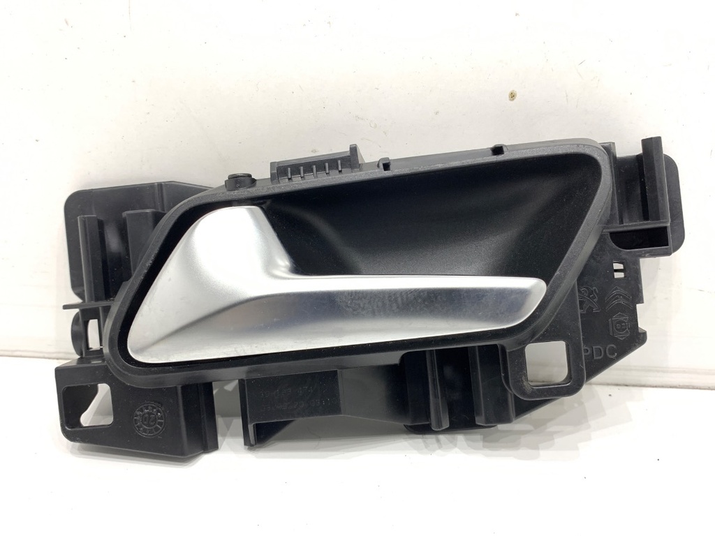 [STARK-710778] Maneta de puerta interior delantera izquierda Opel Corsa F