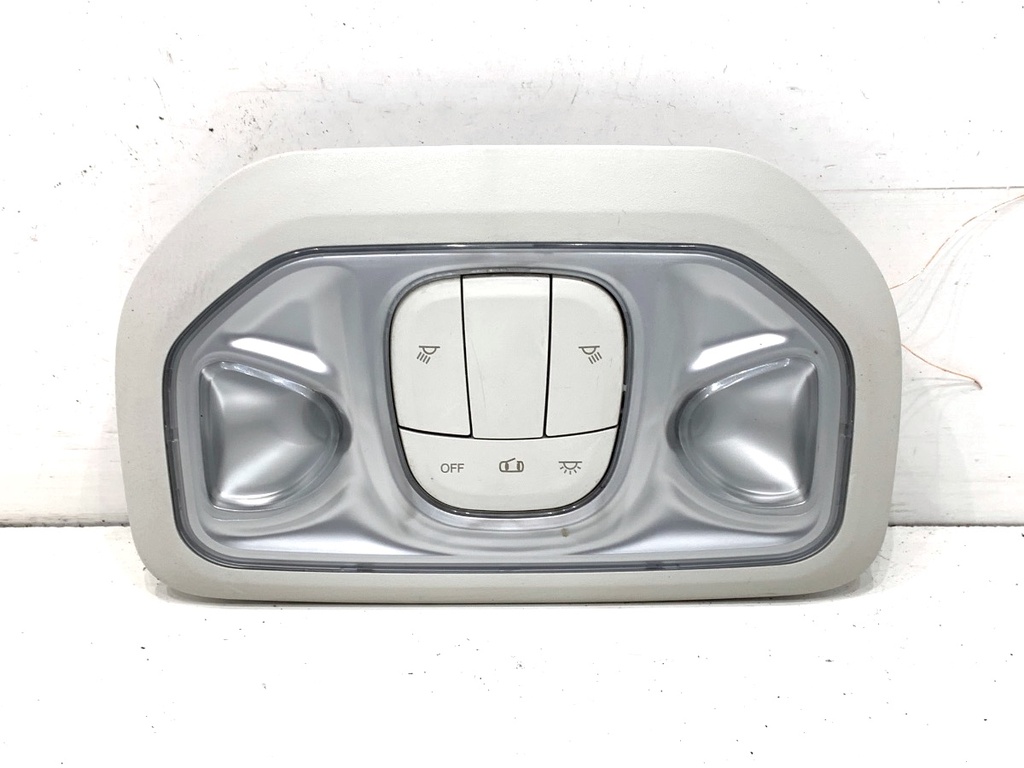 [STARK-717289] Luz de techo Fiat Tipo sedan (356_)